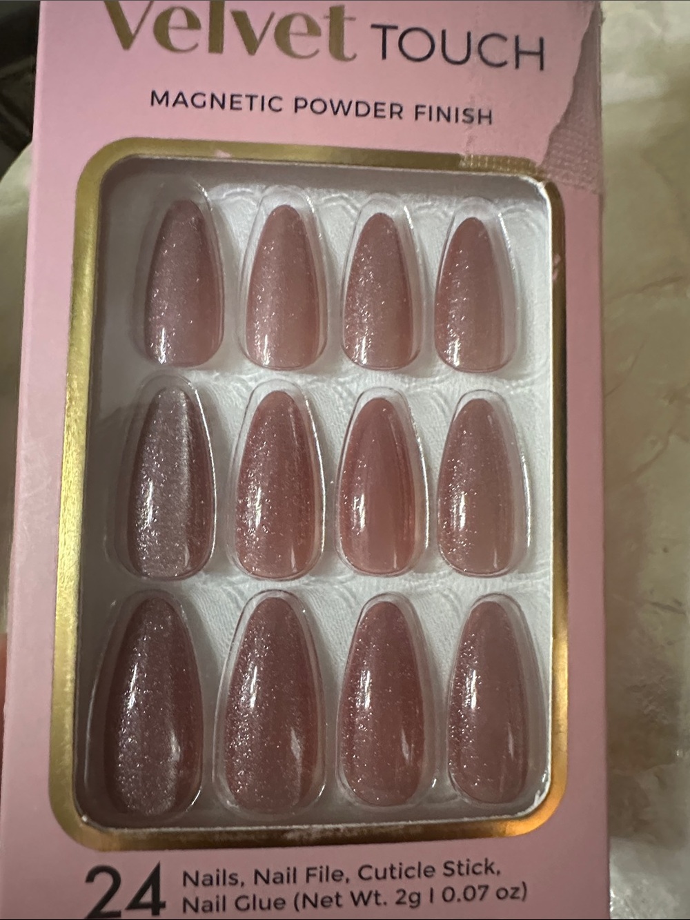 5 Press-On Nail Sets. - Picture 6 of 6